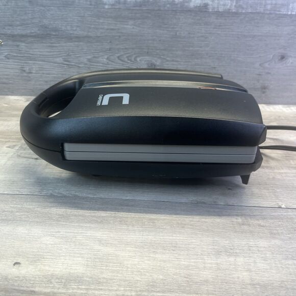 CHEFMAN 4 Slice Ceramic WAFFLE MAKER Black TESTED Used Once - Picture 5 of 13